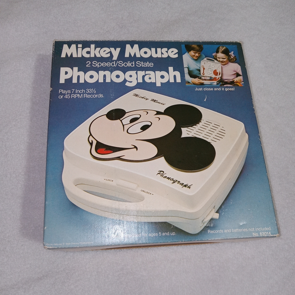 1970s VINTAGE WALT DISNEY'S MICKEY MOUSE PHONOGRAPH W/ ORIGINAL BOX UNTESTED - Picture 2 of 10